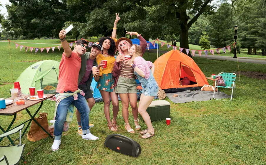 Jbl Boombox 2 Lifestyle1